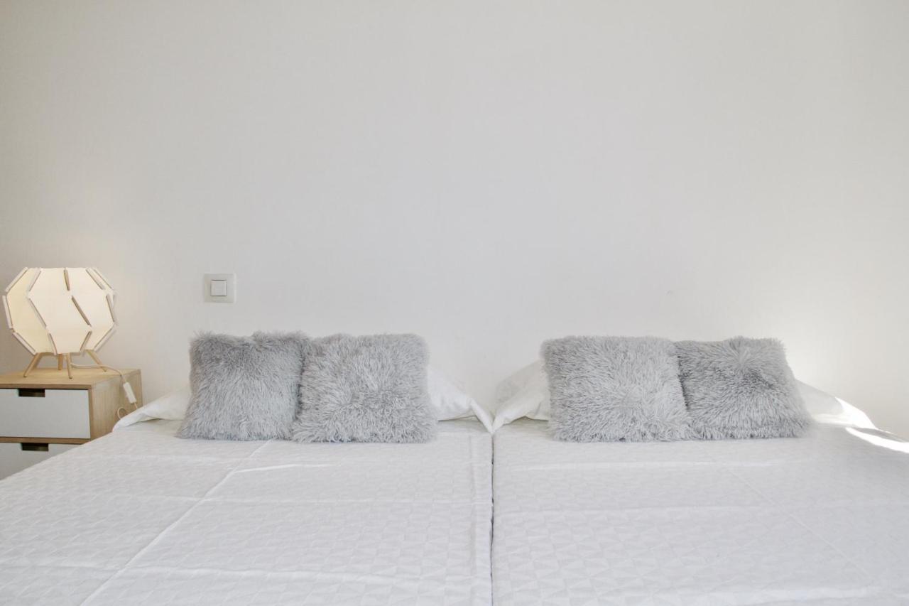 Click&Guest - Sun Dream House Apartment เบซินดาริโอ ภายนอก รูปภาพ